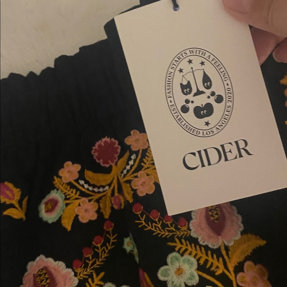 Cider Black Skirt (skort) with Multicolor embroidered  Floral Patterns NEW